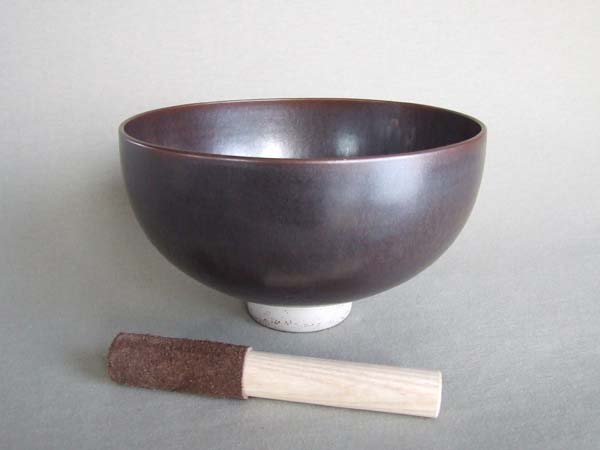 ceramic singing bowl with mallet