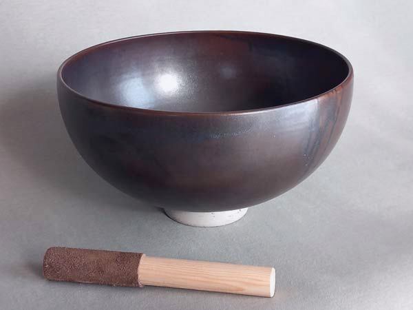 ceramic singing bowl with mallet