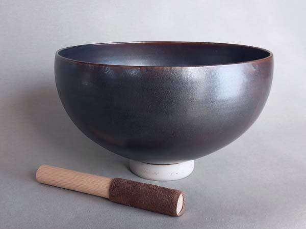 ceramic singing bowl with mallet